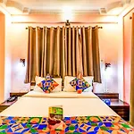 Fabhotel Victoria Inn
